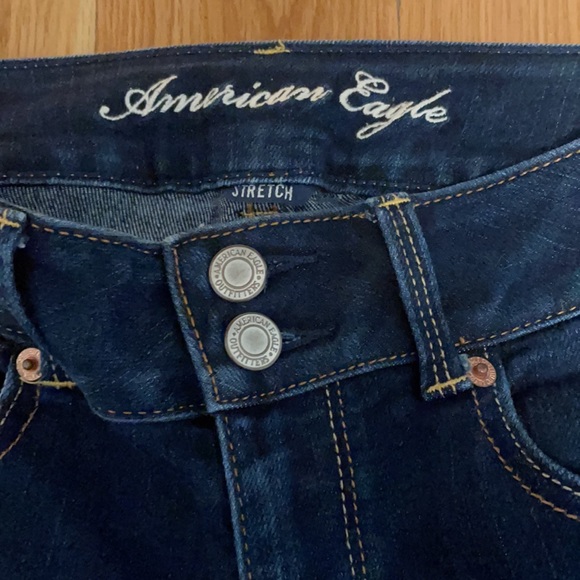 American Eagle Artist crop Jean size 6 - Picture 2 of 5